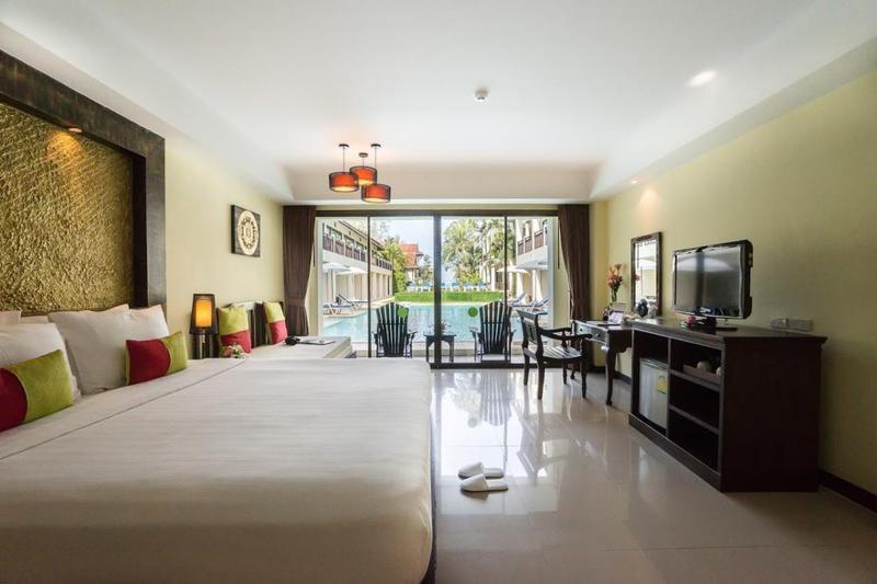 Hive Khaolak Beach Resort (Adults Only) Кхаулак Экстерьер фото