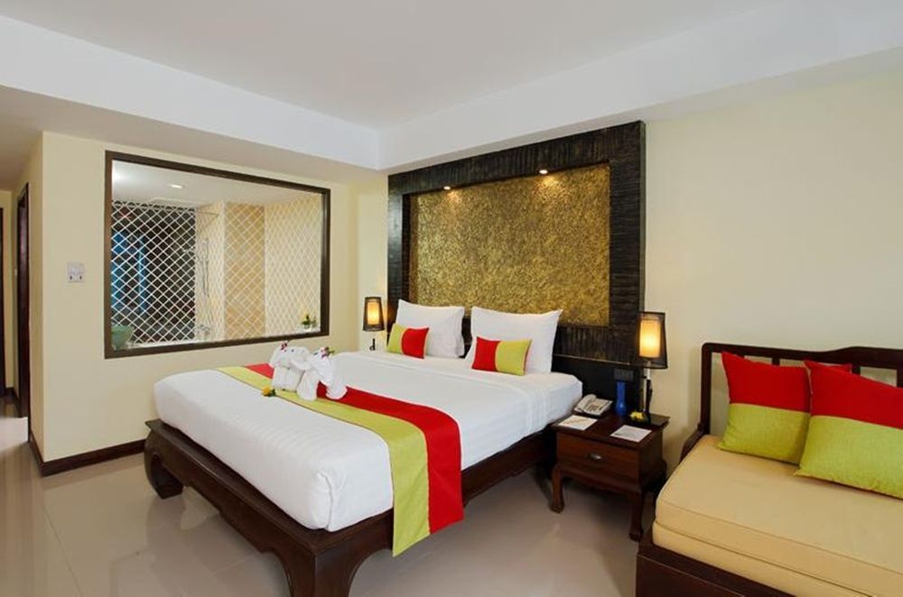 Hive Khaolak Beach Resort (Adults Only) Кхаулак Экстерьер фото
