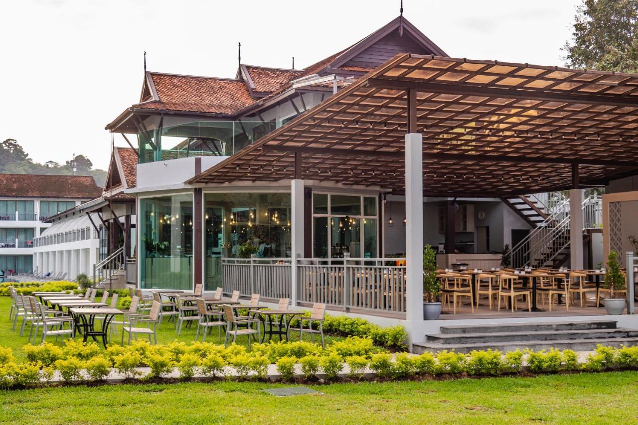 Hive Khaolak Beach Resort (Adults Only) Кхаулак Экстерьер фото