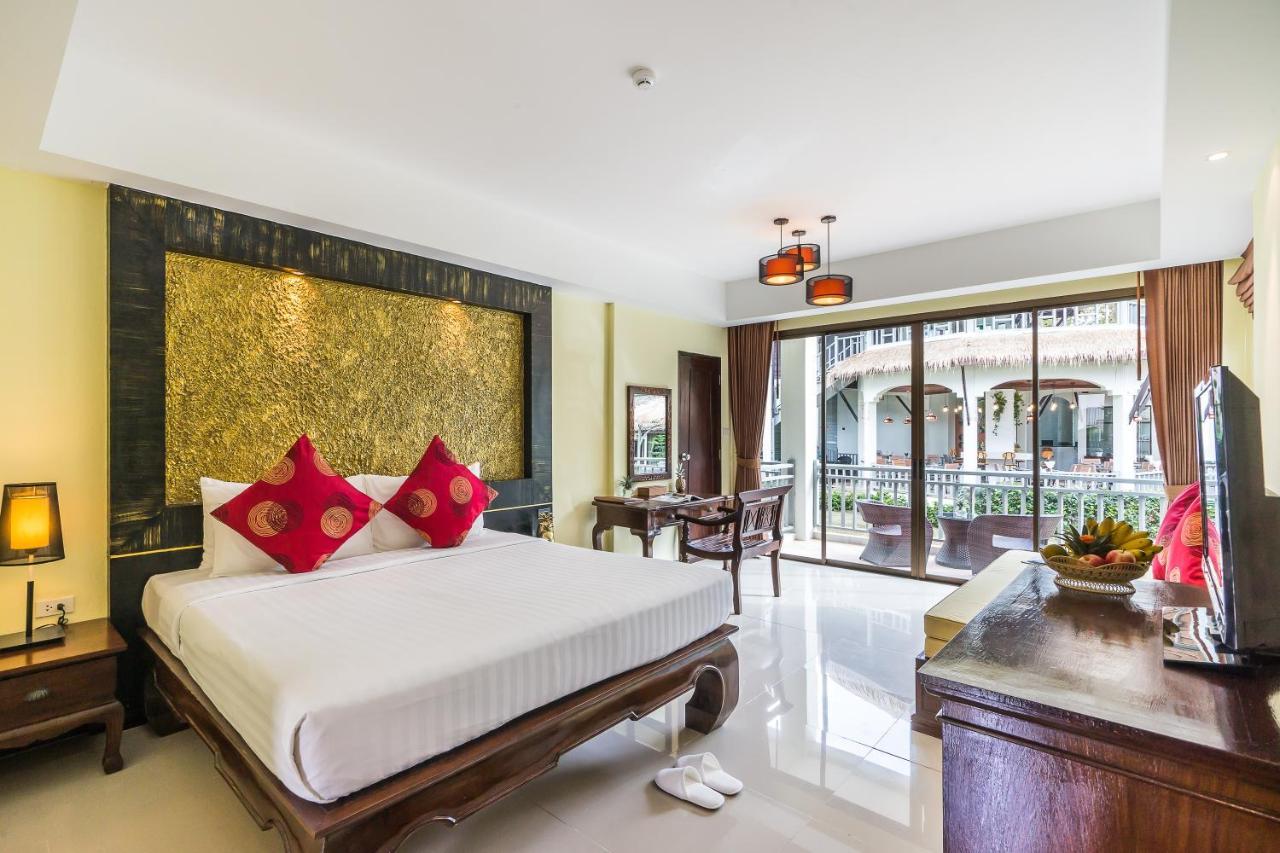 Hive Khaolak Beach Resort (Adults Only) Кхаулак Экстерьер фото